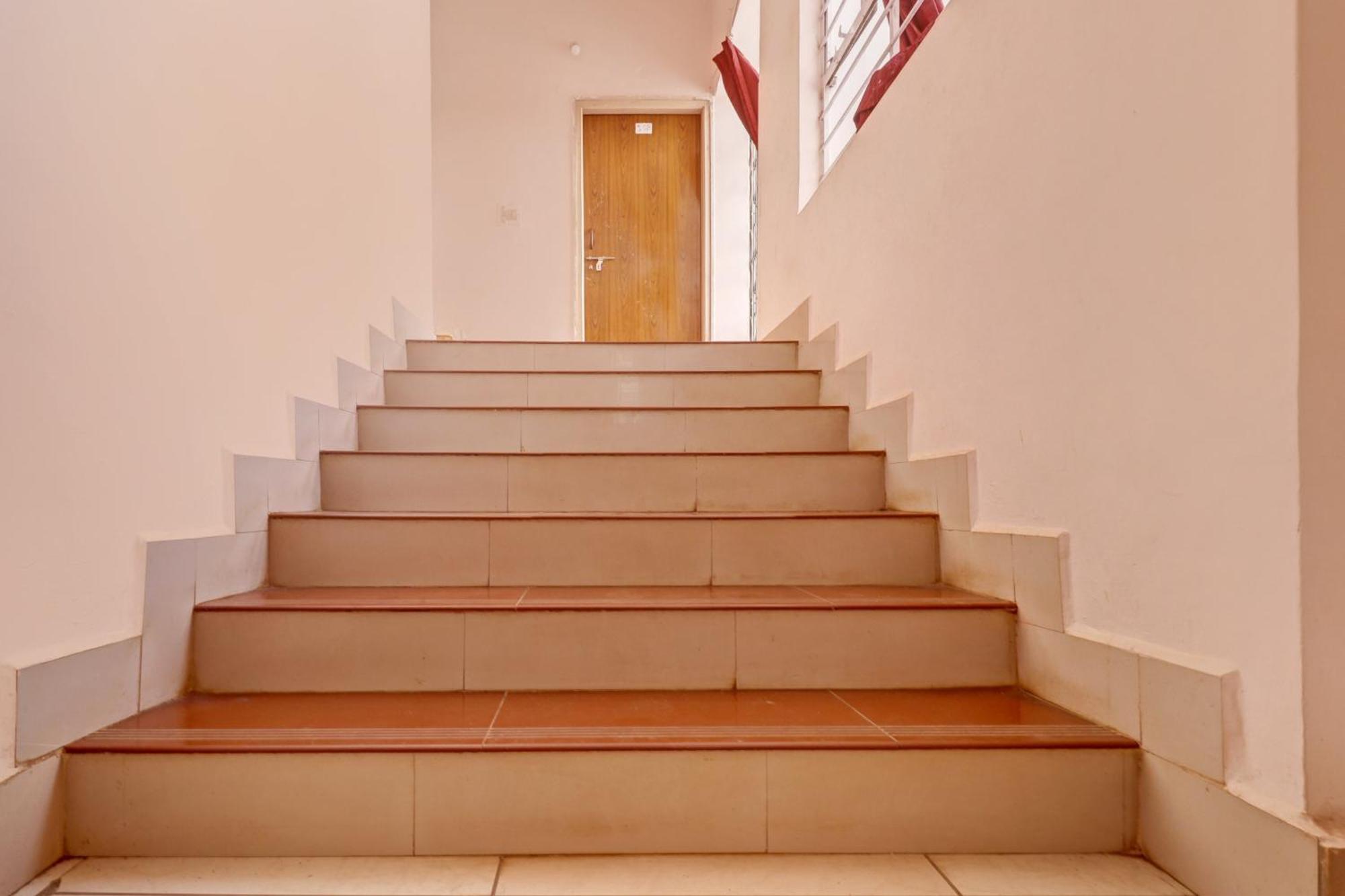Spot On Ganga Yatri Nivas Hotel Gundlupet Buitenkant foto