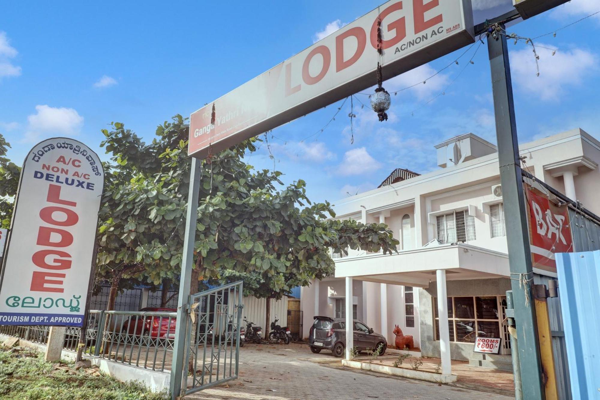 Spot On Ganga Yatri Nivas Hotel Gundlupet Buitenkant foto